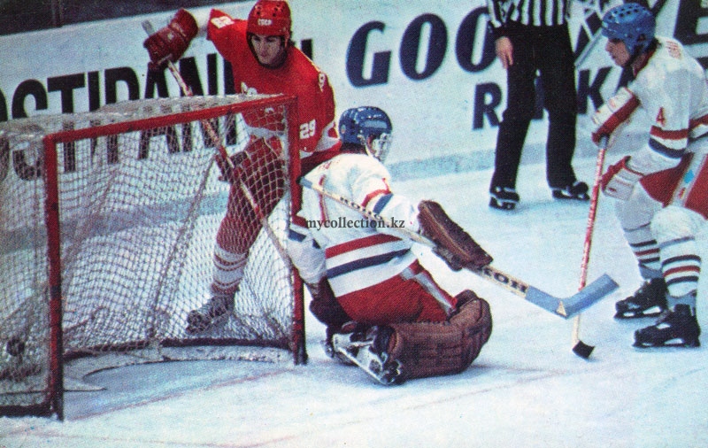 newspaper «Soviet Sport» -  1985 - Хоккей с шайбой.jpg