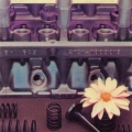 Цветок на фоне запасных частей - Запчастьэкспорт 1975.jpg