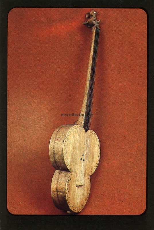 Kazakh folk musical instruments - Three stringed dombra - Домбра трёхструнная.jpg
